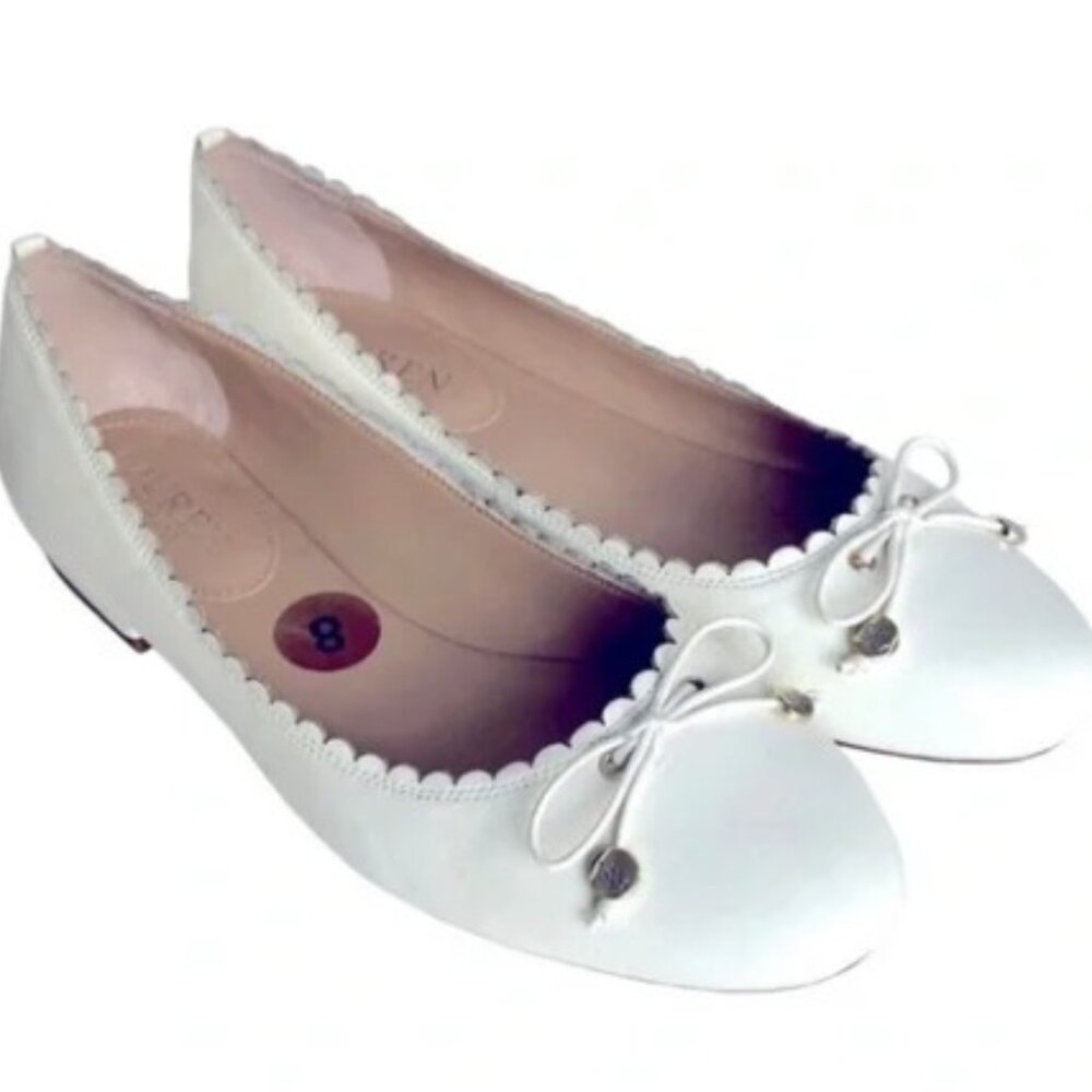 BNWT Ralph Lauren Genuine Leather Scallop white Ballet Flats Size 8